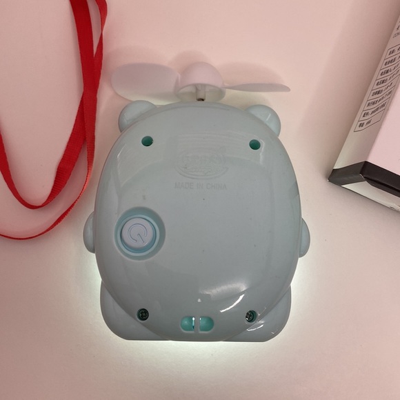Kawaii blue mouse light/fan rechargeable portable NWT - Picture 15 of 16